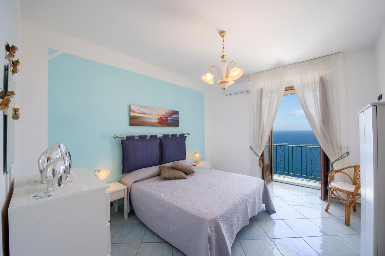 Moressas In Praiano Exterior photo