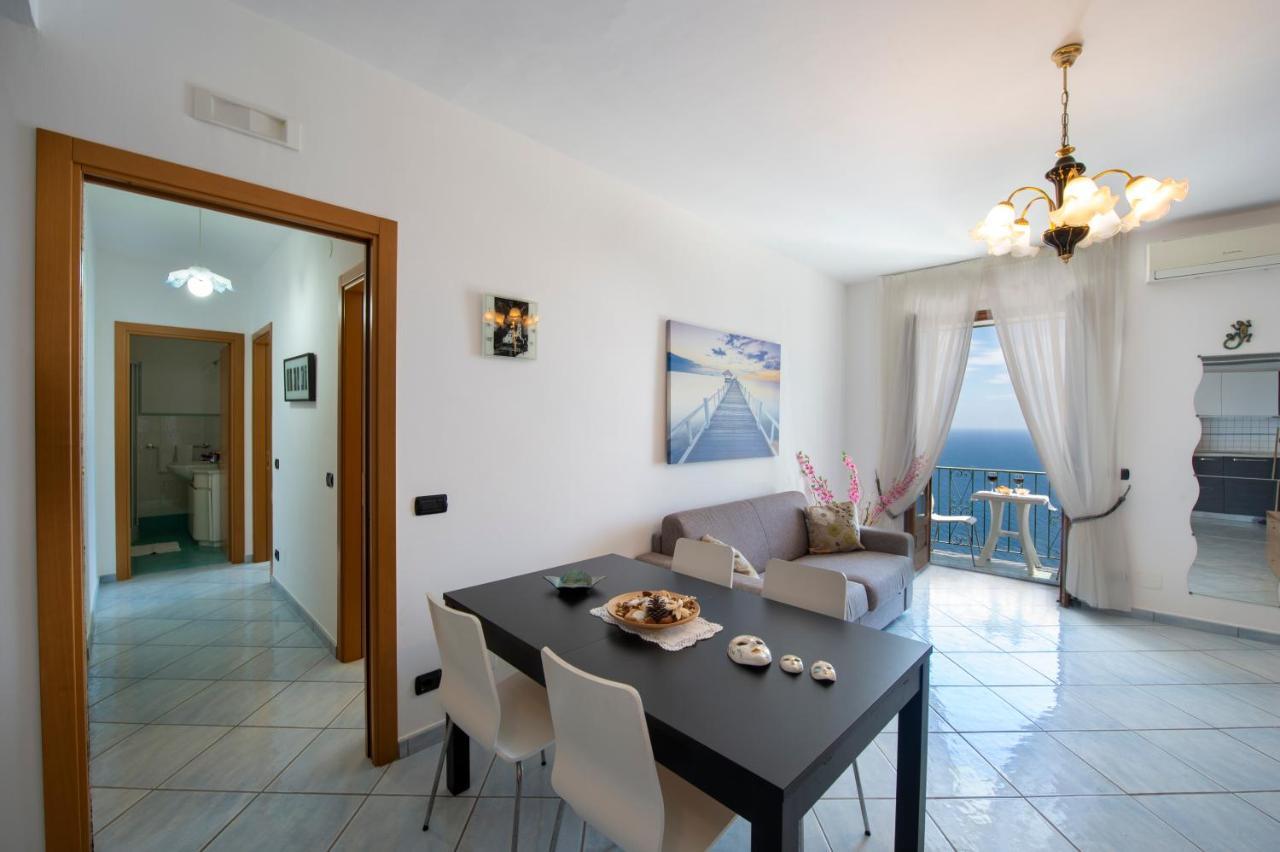 Moressas In Praiano Exterior photo